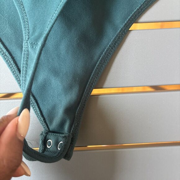 Abercrombie & Fitch Bodysuit Womens Medium Green Cheeky Long Sleeve Square Neck - Picture 5 of 7